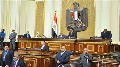 بوابات إلكترونية لتفتيش النواب تزامنًا مع بيان الحكومة