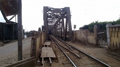 بدء أعمال تنفيذ كوبري صفط الخمار بمركز المنيا