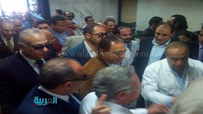 بالصور.. القطط تستقبل وزير الصحة بمستشفى إيتاي البارود بالبحيرة