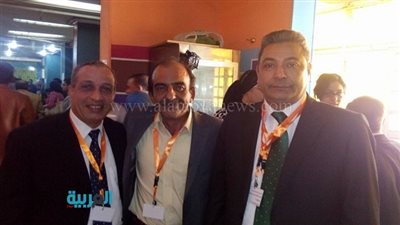 بالصور.. استمرار التصويت في انتخابات 