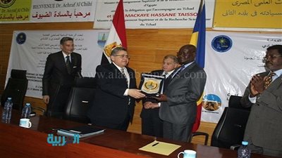 وزير التعليم العالي يضع حجر أساس فرع جامعة الإسكندرية بتشاد