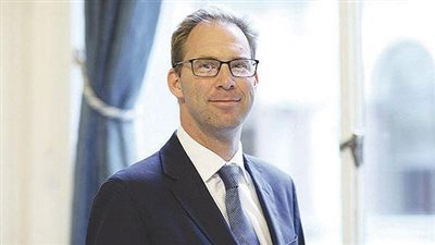 وزير بريطاني يبحث تطورات العملية السياسية مع الائتلاف الوطني السوري