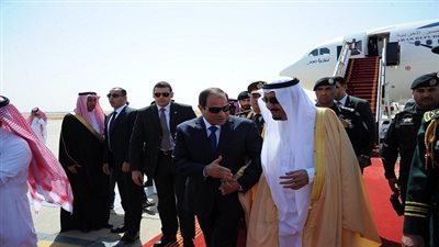 السياحة السعودية الأكثر تدفقًا.. خبراء: زيارة الملك سلمان دعاية غير مباشرة.. وننتظر الجسر البري لزيادة الزيارات الخليجية