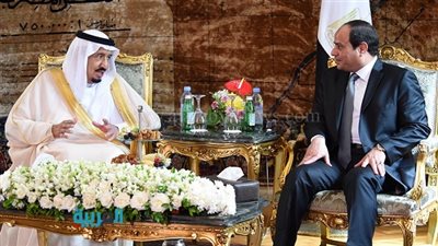  السيسي يستقبل خادم الحرمين.. ويعقد معه جلسة مباحثات ثنائية