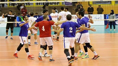 الأهلي يسقط الزمالك بثلاثية في قمة 