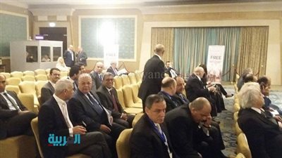 بالصور.. بدء فاعليات المنتدى الدولي لتطوير دور النقل البحري 
