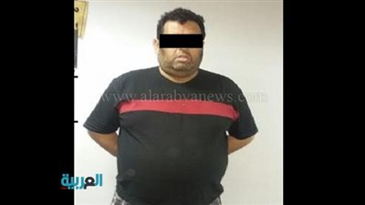 التفاصيل الكاملة للنصب على الأطباء العائدين من ليبيا.. الاستيلاء على نصف مليون جنيه من 20 طبيبًا بمحافظات مختلفة بطريقة غريبة.. والأمن يضبط أحد المتورطين