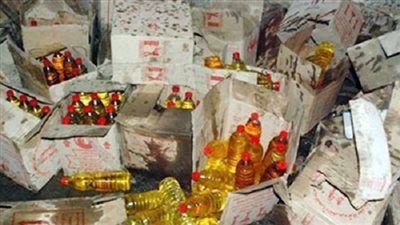 مصادرة 2400 طن زيوت تموينية قبل بيعها بالسوق السوداء بالغربية 