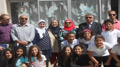 رئيس المعاهد القومية يشارك 