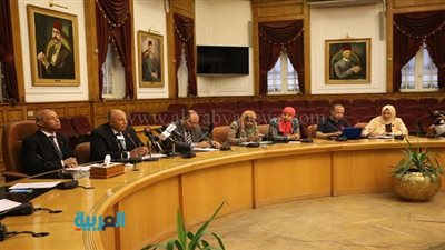 القائم بأعمال محافظ القاهرة يناشد أصحاب ورش 