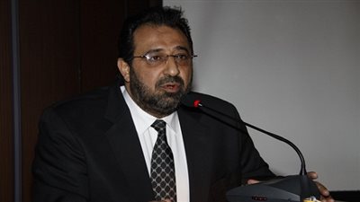 مجدي عبدالغني يطالب الأندية بالتأمين على اللاعبين