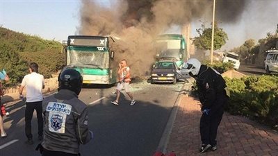 الشرطة الإسرائيلية: حريق الحافلتين في القدس ناتج عن انفجار عبوة ناسفة