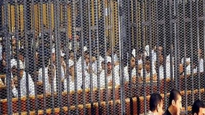 تأجيل محاكمة المتهمين باقتحام قسم مدينة نصر