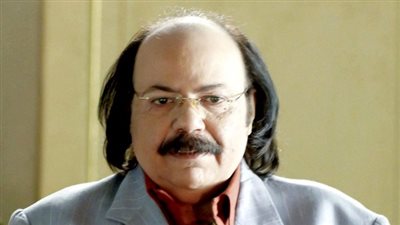 طلعت زكريا: 