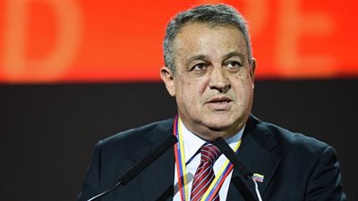 فنزويلا: أسعار النفط ستهوى إلى دون 30 دولارًا