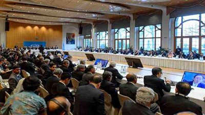 مسئولون غربيون يصلون 