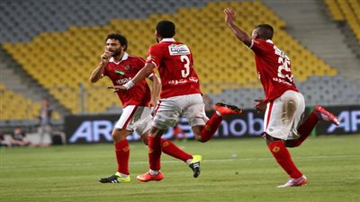 بالفيديو.. الأهلي يتقدم بـ
