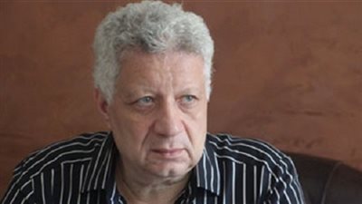 مرتضى منصور يتغيب عن جنازة نجل 