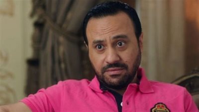 إيهاب فهمي ينفي 