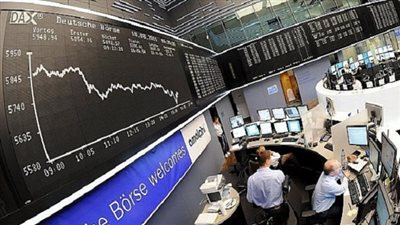 الأسهم الأوروبية تغلق منخفضة