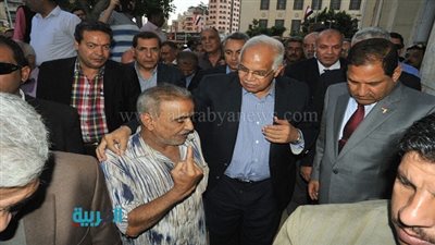 بالصور.. وزيرالنقل يتفقد محطة سكك حديد طنطا