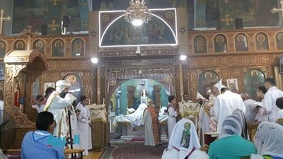 بالصور.. كنائس السويس تحتفل بـ 