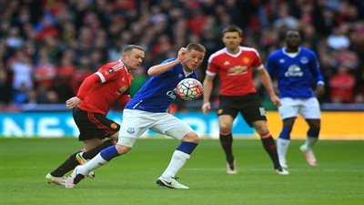 بالفيديو.. مان يونايتد يتقدم بهدف على إيفرتون في الشوط الأول بكأس إنجلترا