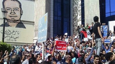 بالفيديو.. متصلة تهدد برش متظاهري 25 أبريل بـ