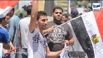 رقص وغناء بـ