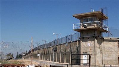 الاحتلال يُعيد الأسير 