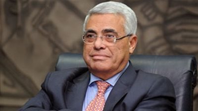 حسن نافعة: قلق المصريين يرجع لعجز الحكومة عن التعامل بـ