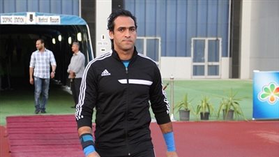 حارس الأهلي السابق يكشف سر رحيله عن النادي