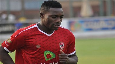 إيفونا يقود هجوم الأهلي في مواجهة سموحة