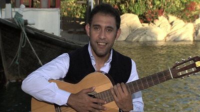 عمرو مصطفى: 