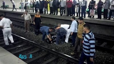 مصرع شخص أسفل عجلات المترو بمحطة 