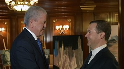 موسكو والجزائر توقعان اتفاقيات بمجالات حيوية 