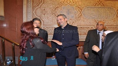 بالصور.. نجوم الفن والإعلام والسياسة في عزاء الإعلامي أمين بسيوني 