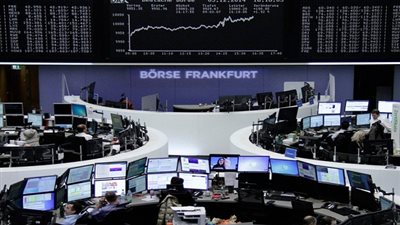 أسهم أوروبا تتراجع متأثرة بخسائر الأسواق العالمية