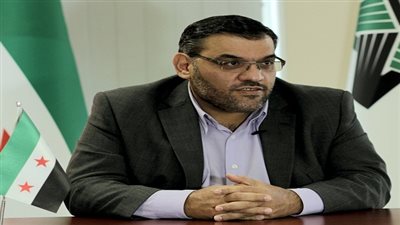 معارض سوري يطالب جميع الفصائل المسلحة دعم المقاتلين في حلب