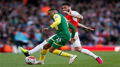 أرسنال يتعادل مع نوريتش في الشوط الأول والجماهير تنادي برحيل 