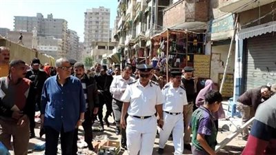 ضبط 99 بائعًا متجولًا في حملة للمرافق بالقاهرة