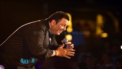 بالصور.. محمد فؤاد يحيي احتفالات عيد الربيع بـ