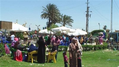 رئيس جهاز مدينة السادات يتفقد الحدائق والمتنزهات