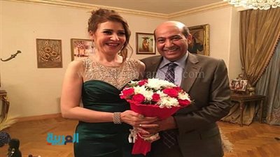 طارق الشناوي يحتفل بخطوبته على الإعلامية سوزان حرفي