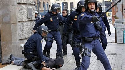 اعتقال 4 أشخاص بإسبانيا للاشتباه في نشرهم دعاية جهادية 