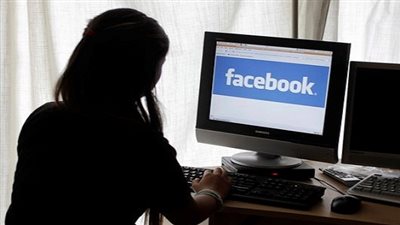 أستاذة علم اجتماع: مواقع التواصل الاجتماعي خطر على ثقافة المجتمع 