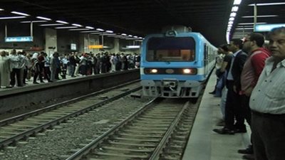 إعادة تسيير حركة القطارات بالخط الأول لمترو 