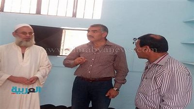 بالصور.. افتتاح منفذين لبيع السلع المخفضة بـ