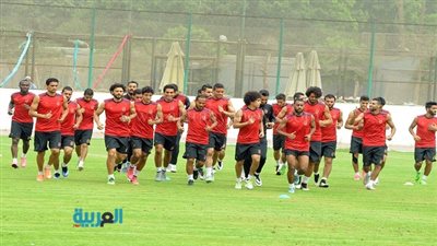 الأهلي يواصل تدريباته استعدادًا لدجلة بالدوري