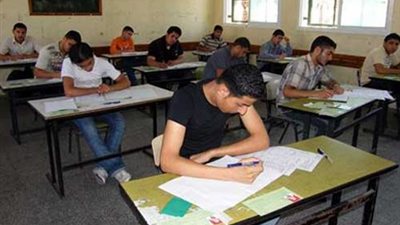 ننشر نماذج تجريبية لامتحانات الثانوية العامة 
